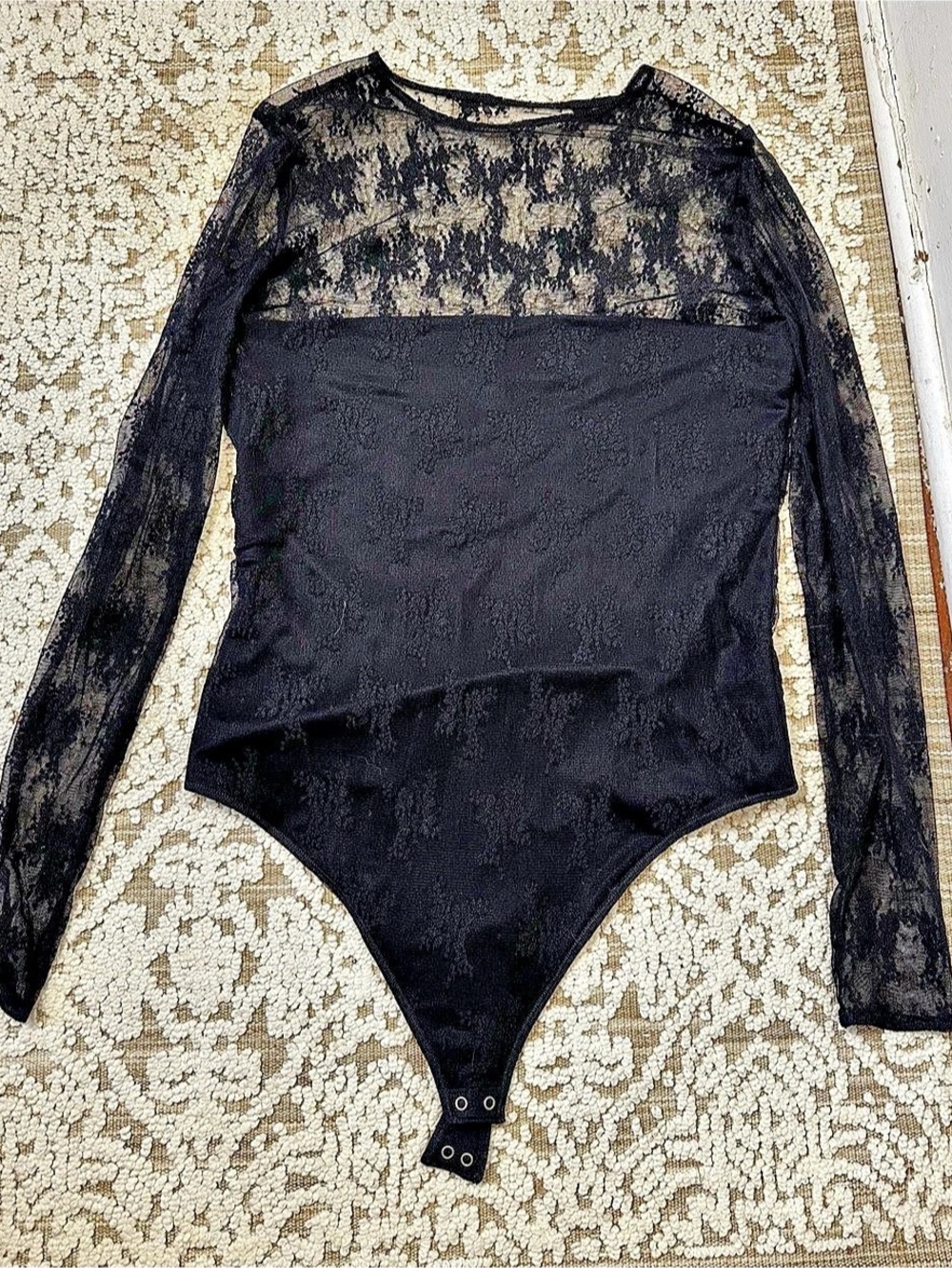 Abercrombie & Fitch Black Lace Long Sleeve Bodysuit